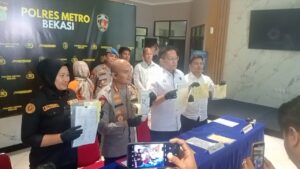 Polres Metro Bekasi Tangkap ‘Srikandi’ Penipu Jual Beli Kavling Fiktif, Kerugian Korban Capai Rp 3 Miliar!